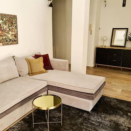 Modern Apt In The Heart Of Glyfada - Literally!! Ateny Zewnętrze zdjęcie