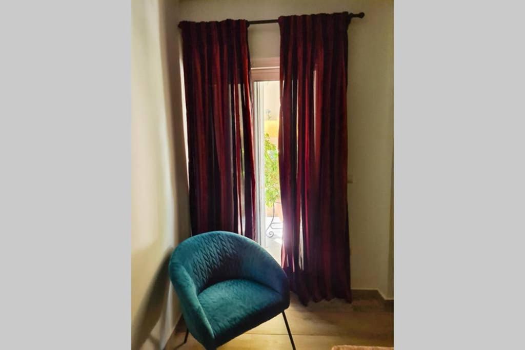 Modern Apt In The Heart Of Glyfada - Literally!! Ateny Zewnętrze zdjęcie