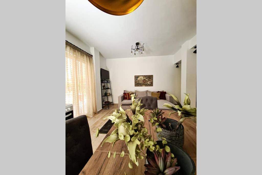 Modern Apt In The Heart Of Glyfada - Literally!! Ateny Zewnętrze zdjęcie